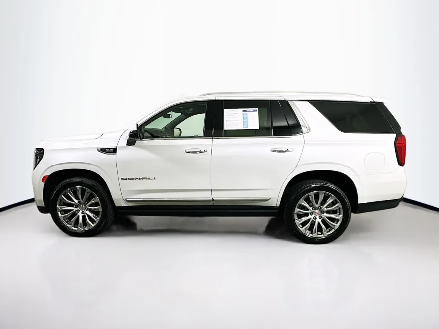 2022 Gmc Yukon Denali photo 1
