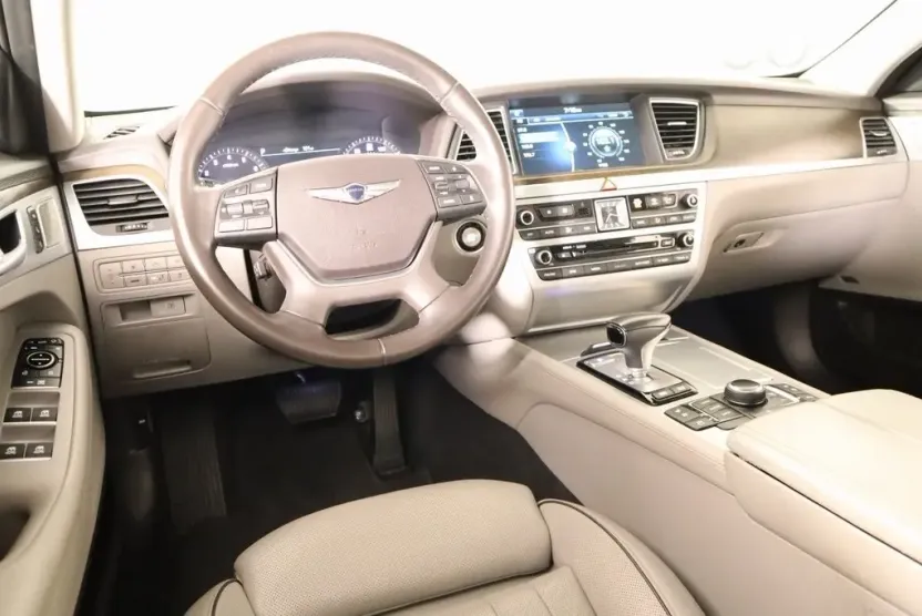 2018 Genesis G80 3.8 photo 1