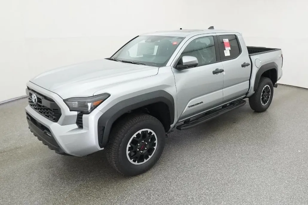 2025 Toyota Tacoma TRD Off-Road Double Cab photo 1
