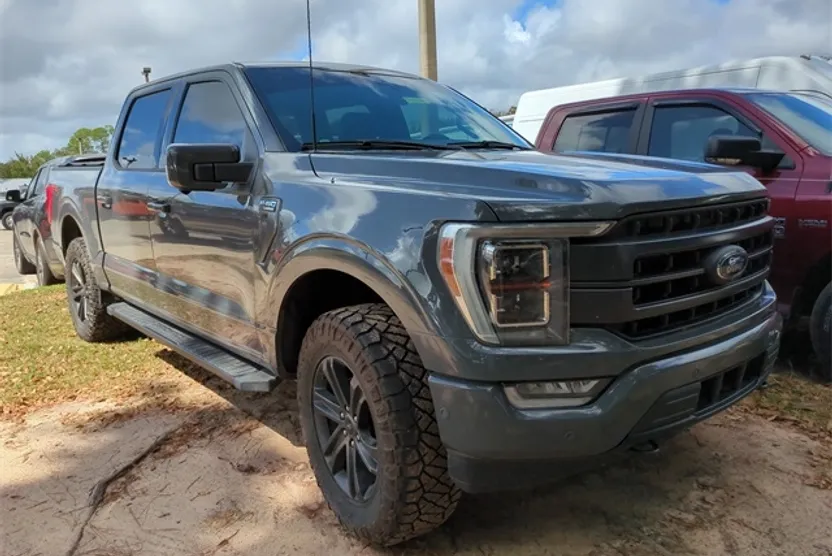 2021 Ford F-150 Lariat photo 1