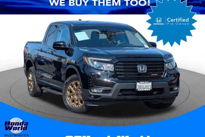 2021 Honda Ridgeline Sport photo 1
