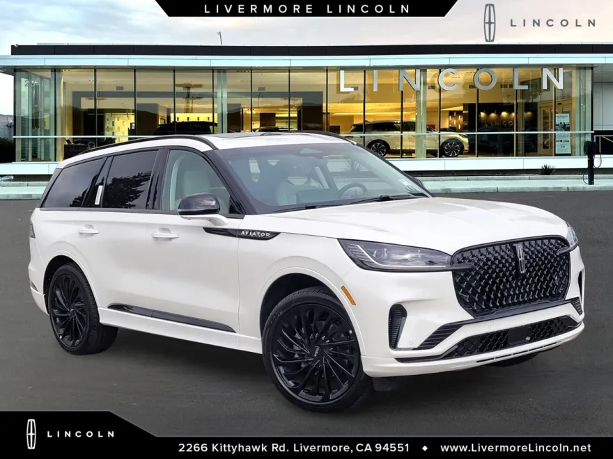 2025 Lincoln Aviator Reserve photo 1