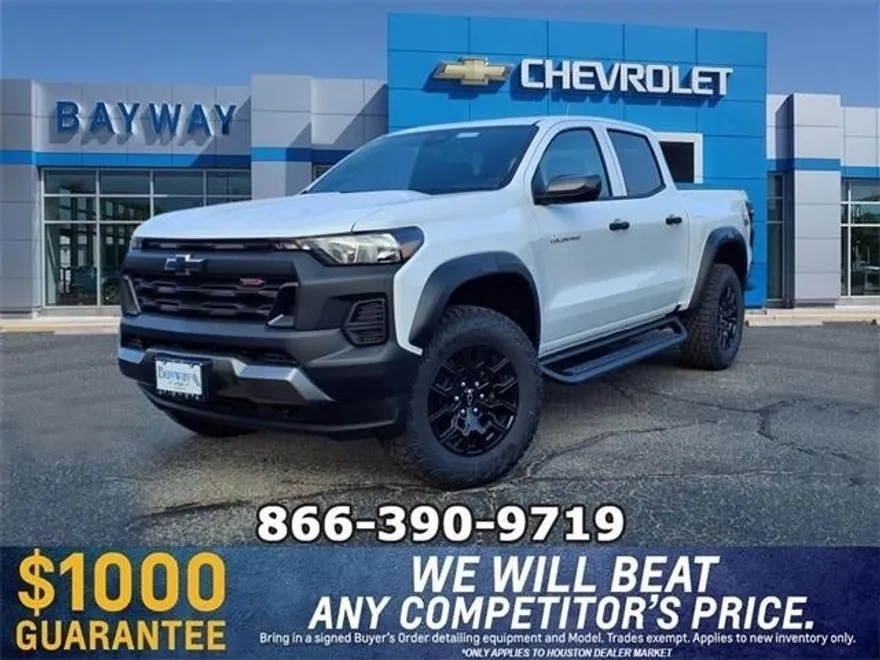 2025 Chevrolet Colorado Trail Boss photo 1
