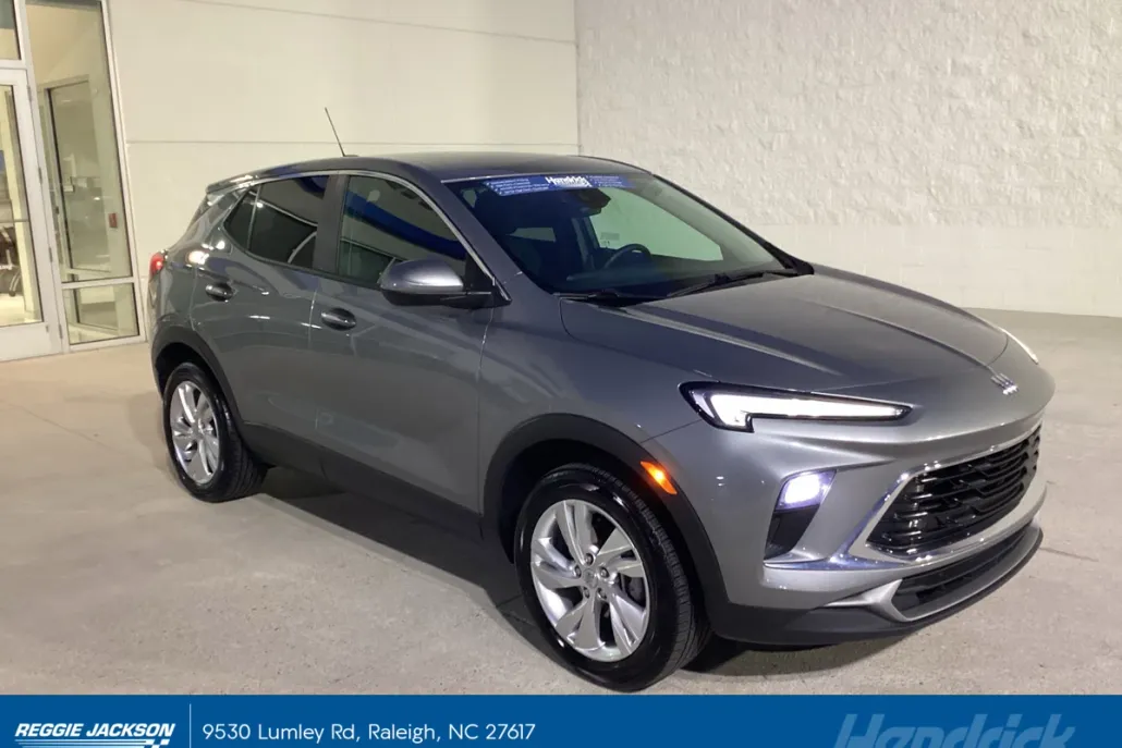 2024 Buick Encore GX Preferred photo 1