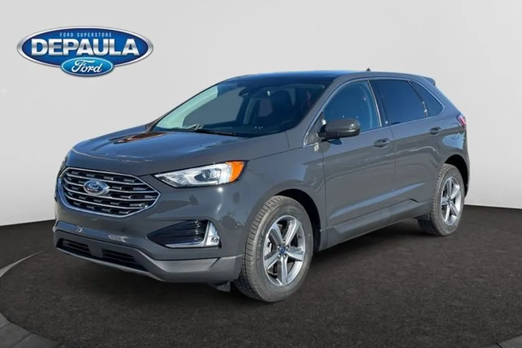 2021 Ford Edge SEL photo 1