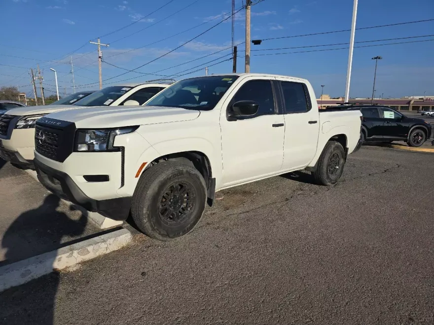 2022 Nissan Frontier S photo 1