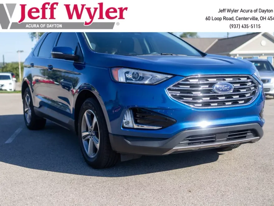 2020 Ford Edge SEL photo 1