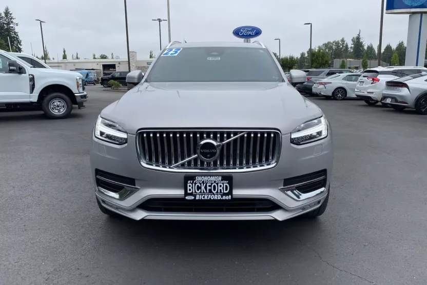 2023 Volvo XC90 Ultimate photo 1