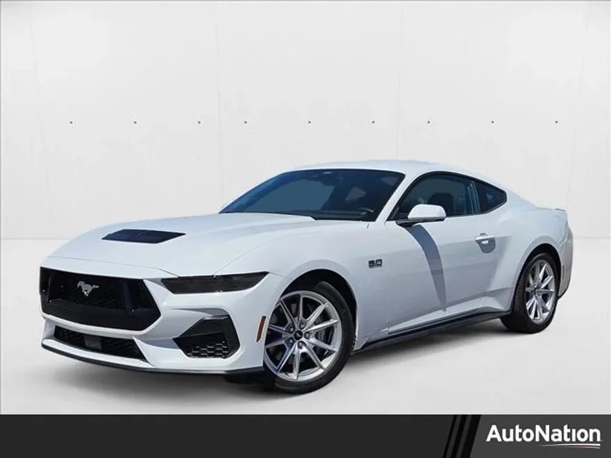 2025 Ford Mustang GT Premium photo 1