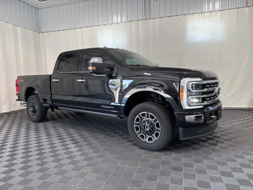 2023 Ford F-250 photo 1