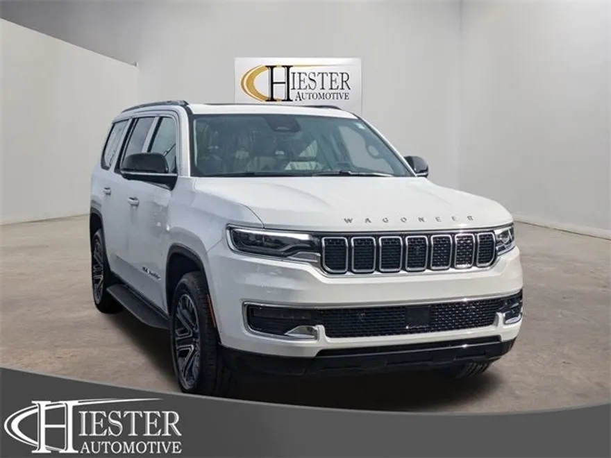 2024 Jeep Wagoneer Base photo 1