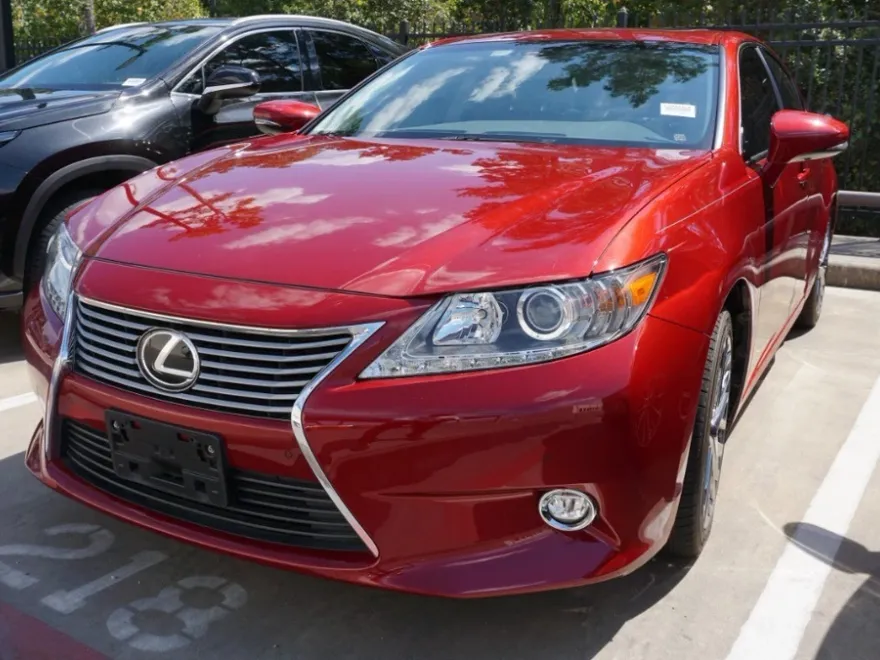 2014 Lexus ES 350 photo 1