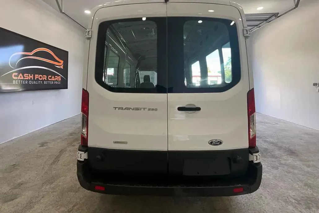 2015 Ford Transit Van photo 1