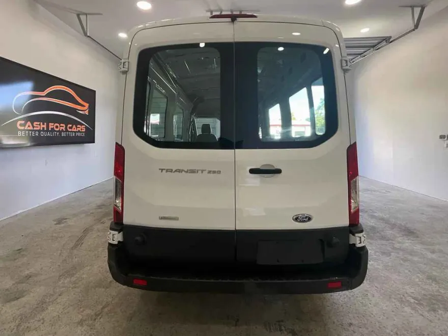 2015 Ford Transit Van photo 1