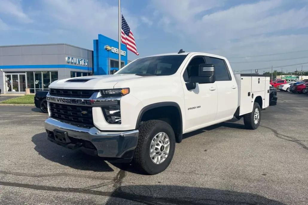 2023 Chevrolet Silverado 2500HD LT photo 1