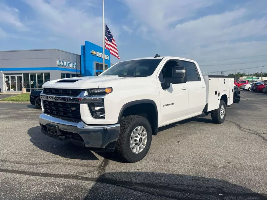 2023 Chevrolet Silverado 2500HD LT photo 1
