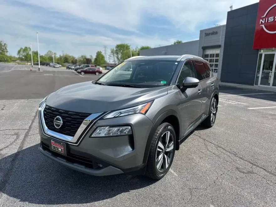 2021 Nissan Rogue SL photo 1