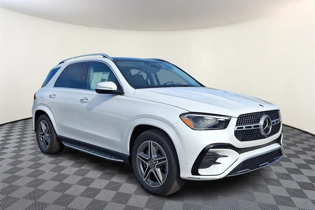 2026 Mercedes Benz GLE 450 4MATIC photo 1