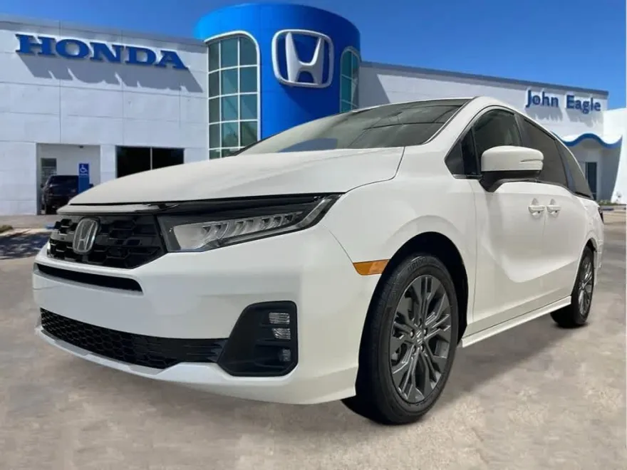 2025 Honda Odyssey Touring photo 1