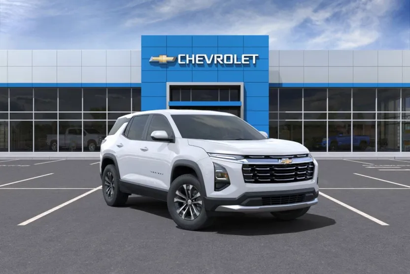 2025 Chevrolet Equinox LT photo 1