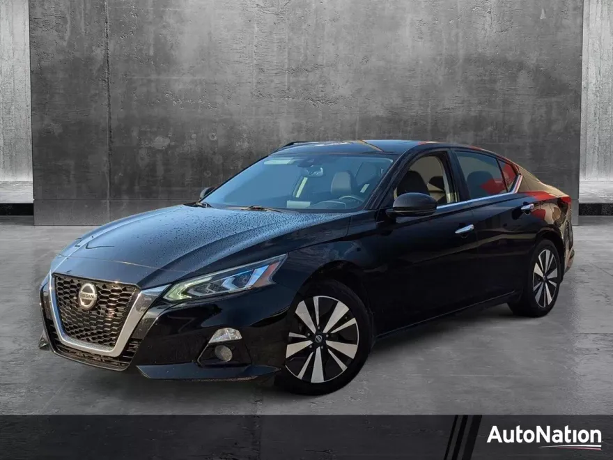 2019 Nissan Altima 2.5 SV photo 1