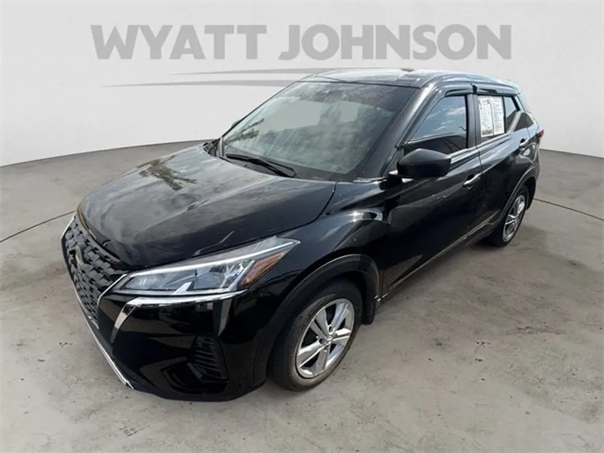 2024 Nissan Kicks S photo 1