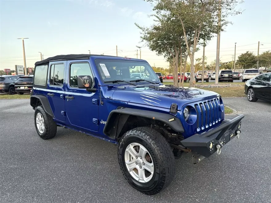 2018 Jeep Wrangler Unlimited Sport S photo 1