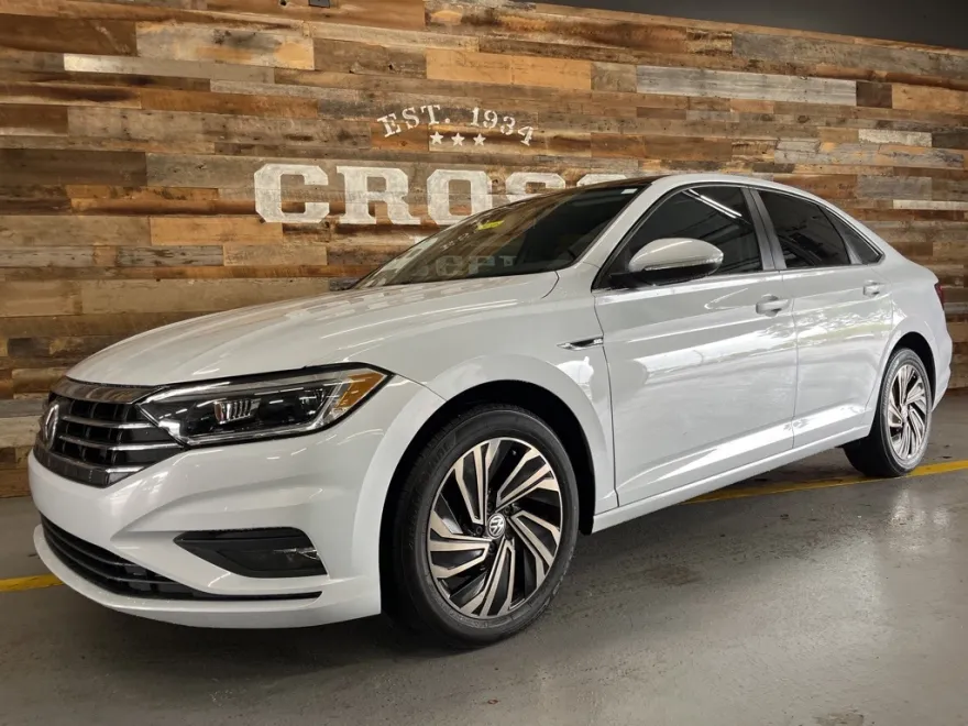 2019 Volkswagen Jetta SEL Premium photo 1