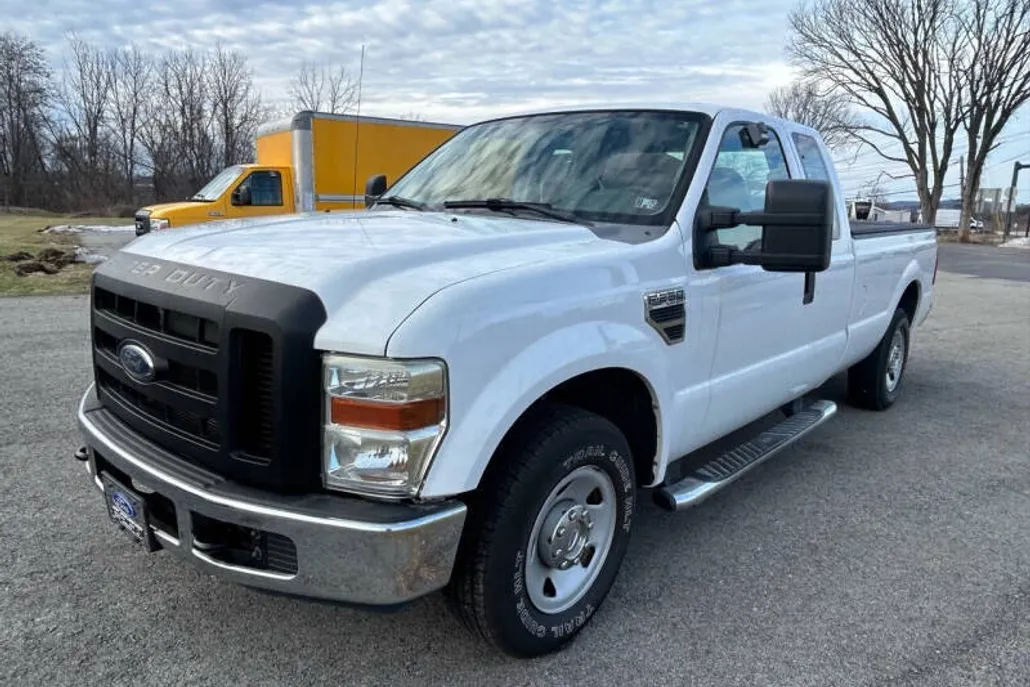 2008 Ford F-250 XL photo 1