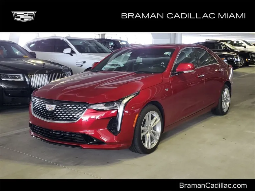 2024 Cadillac CT4 Luxury photo 1