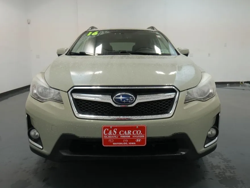 2016 Subaru Crosstrek 2.0i Limited photo 1