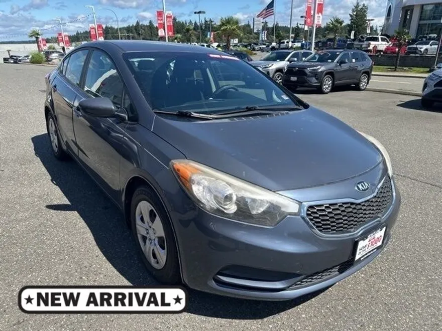 2016 Kia Forte LX photo 1