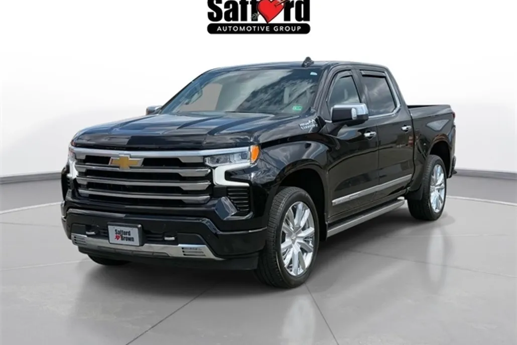 2023 Chevrolet Silverado 1500 High Country photo 1