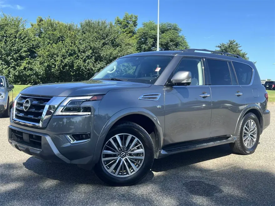 2021 Nissan Armada SL photo 1