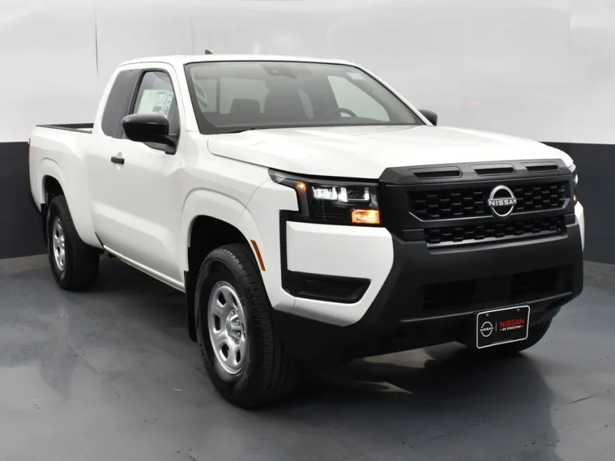 2026 Nissan Frontier S photo 1