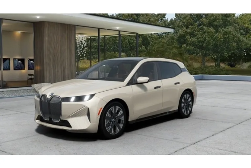 2026 Bmw iX photo 1