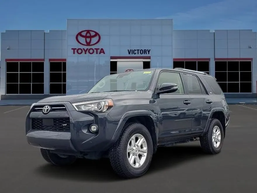 2024 Toyota 4Runner SR5 Premium photo 1