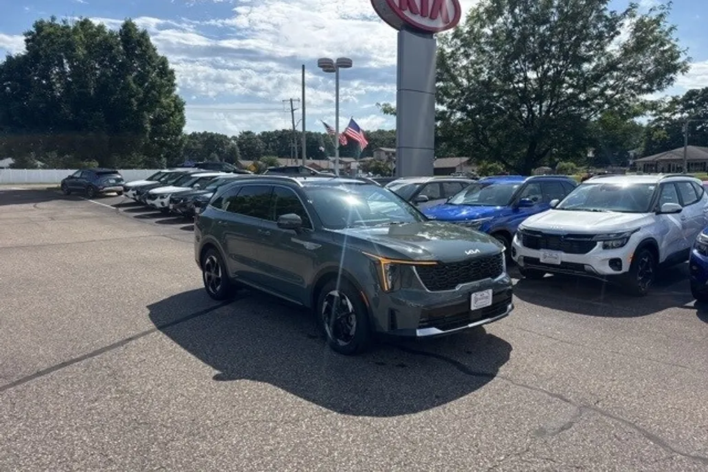 2025 Kia Sorento Hybrid EX photo 1