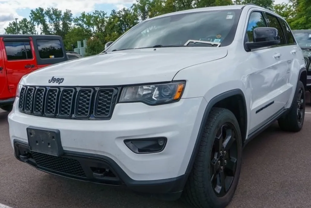 2018 Jeep Grand Cherokee Upland photo 1