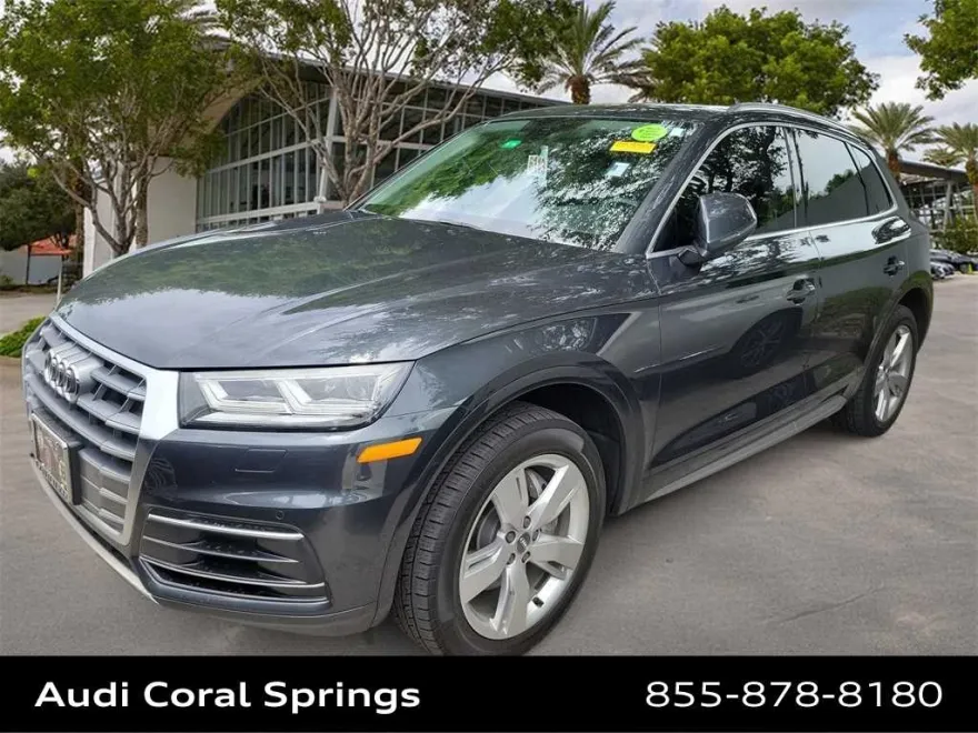 2019 Audi Q5 Premium Plus photo 1