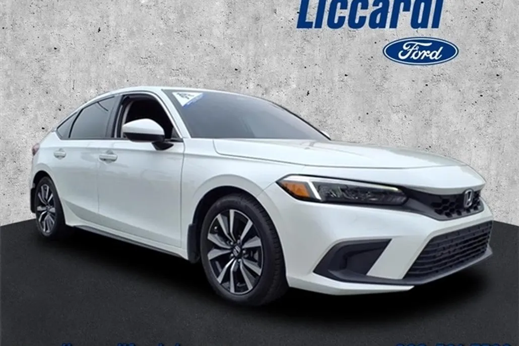 2024 Honda Civic EX-L photo 1