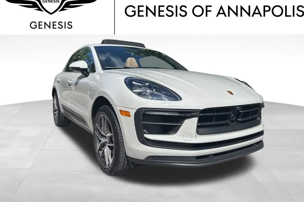 2024 Porsche Macan S photo 1