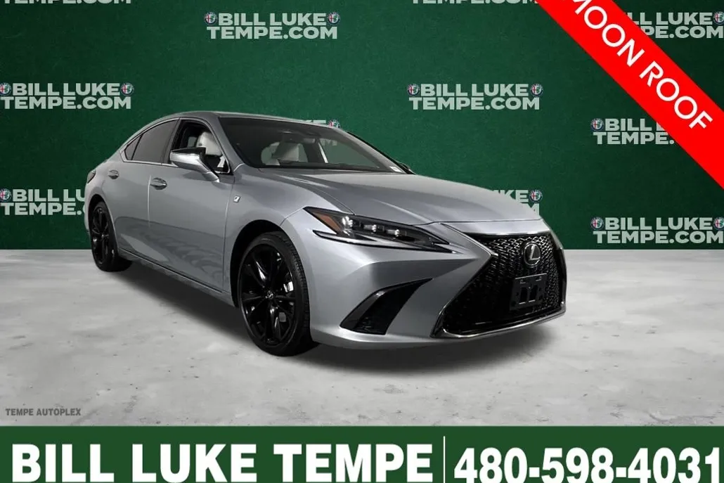 2023 Lexus ES 300h photo 1
