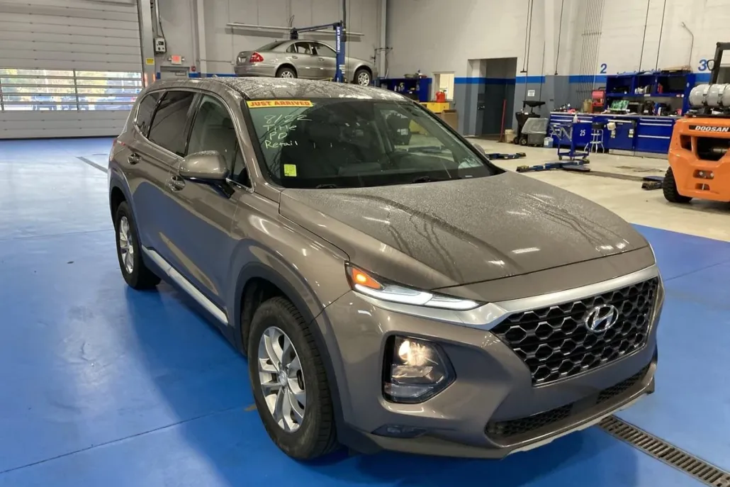 2020 Hyundai Santa Fe SEL photo 1