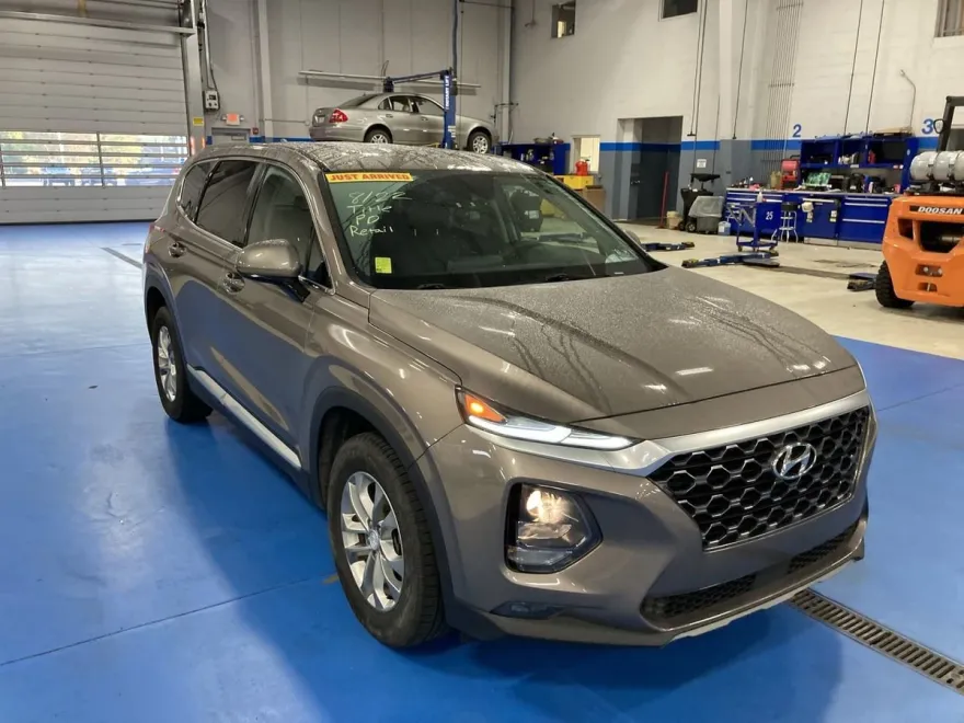 2020 Hyundai Santa Fe SEL photo 1