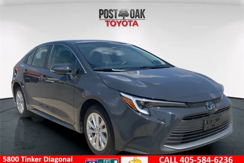 2023 Toyota Corolla SE XLE photo 1