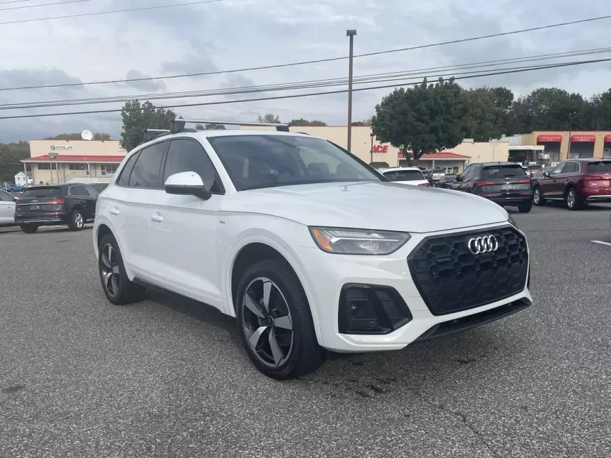 2023 Audi Q5 S line Premium Plus photo 1
