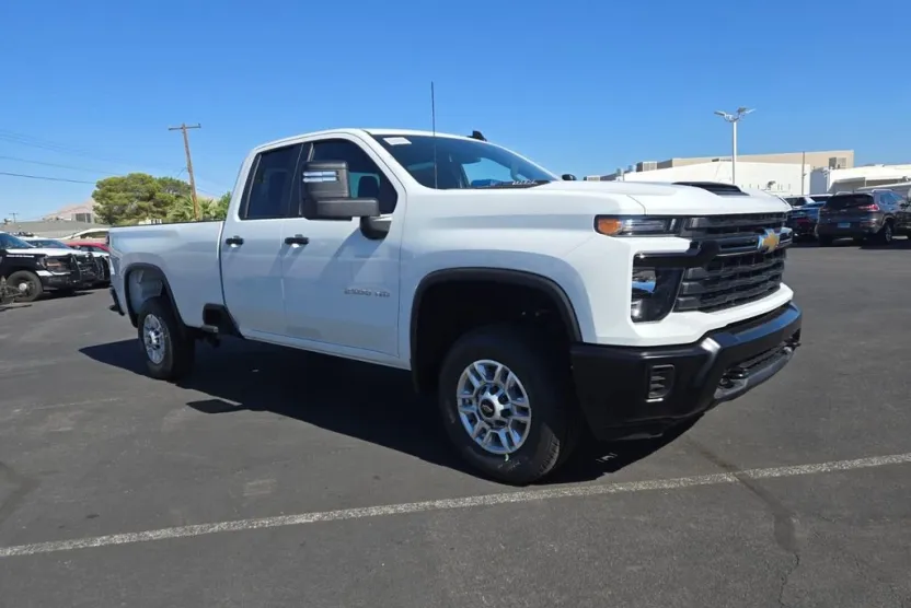 2026 Chevrolet Silverado 2500HD Work Truck photo 1