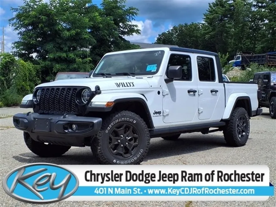 2021 Jeep Gladiator Willys photo 1
