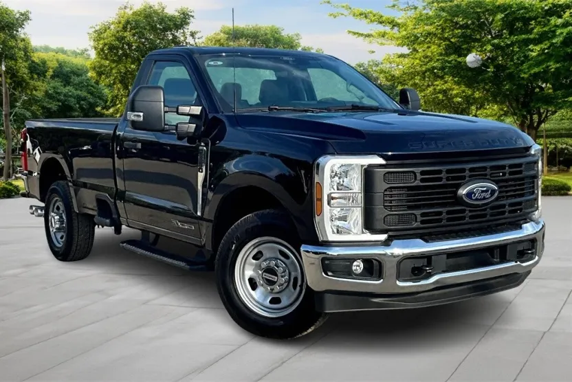 2024 Ford F-350 photo 1